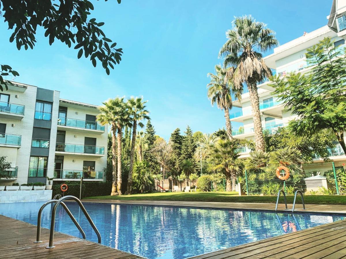 Apartamento Con Piscina Y Parking En Lloret De Mar Daire Dış mekan fotoğraf