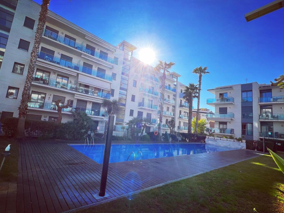 Apartamento Con Piscina Y Parking En Lloret De Mar Daire Dış mekan fotoğraf